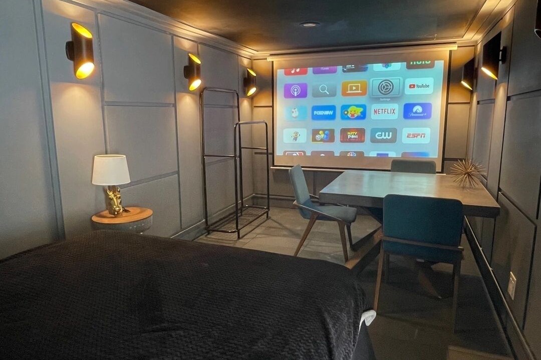 Photo of Bedroom in Hollywood