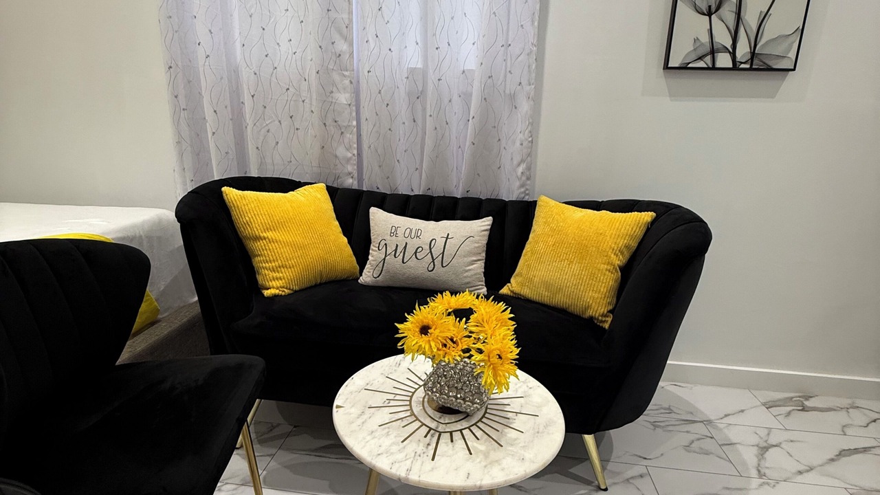 Photo of Livingroom in Sunrise