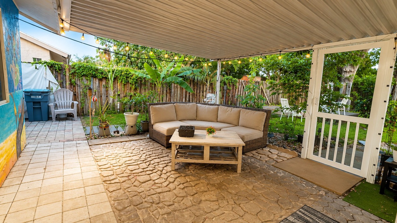 Photo of Patio Balcony in Survey Creek