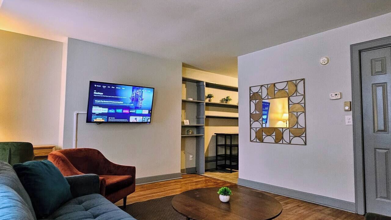 Photo of Livingroom in Downtown Albany