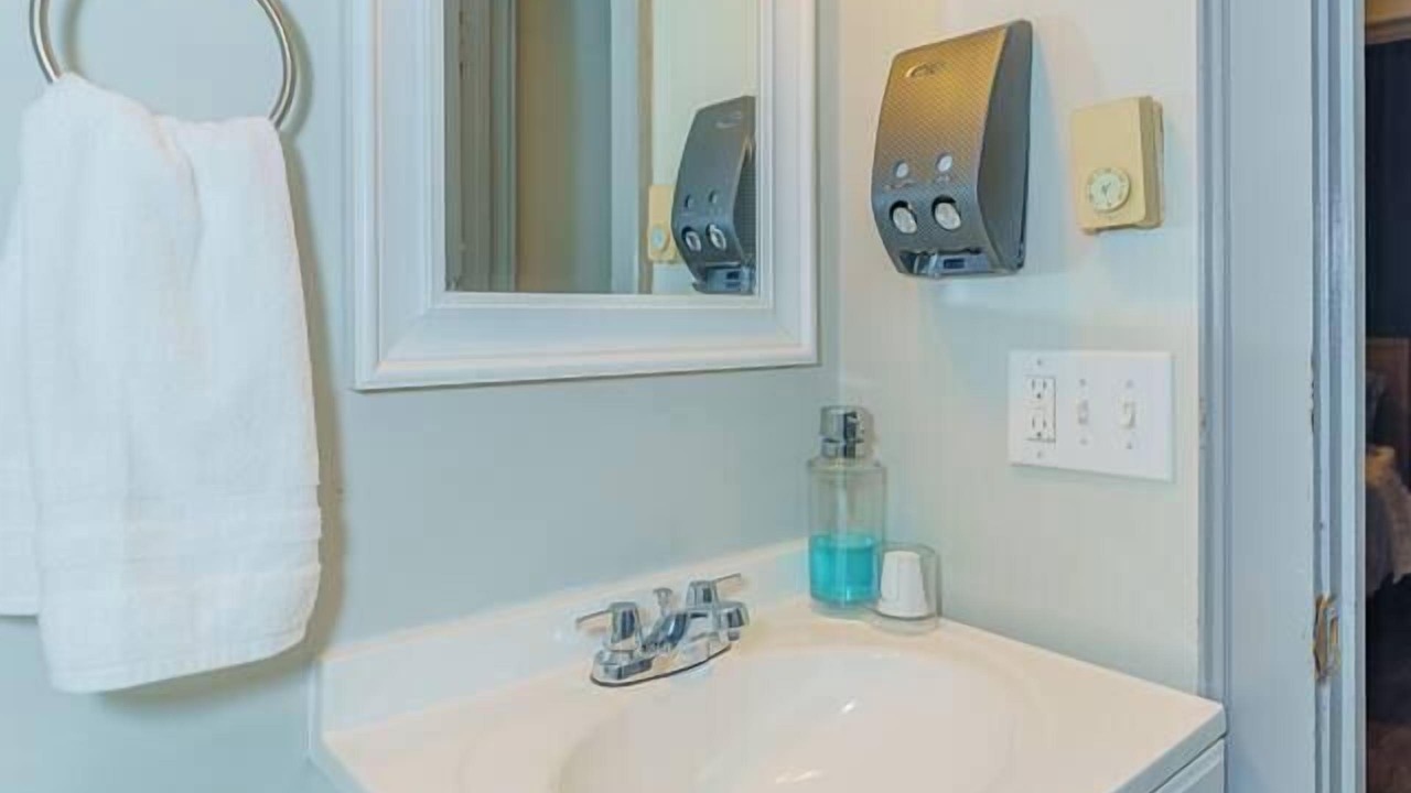 Photo of Bathroom in Downtown Albany