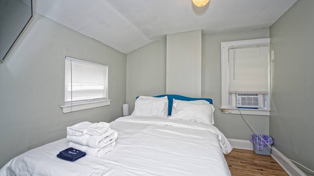 Photo of Bedroom in Downtown Albany