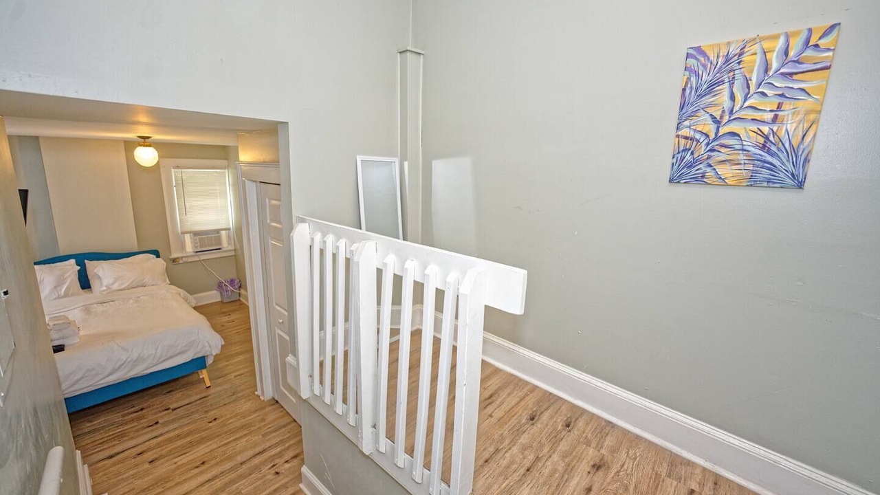 Photo of Bedroom in Downtown Albany