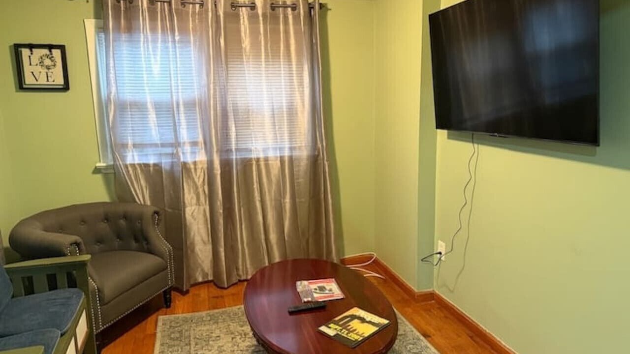 Photo of Livingroom in West Orange