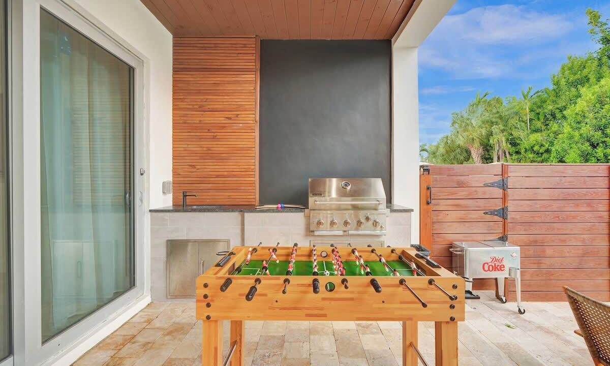 Photo of Patio Balcony in Poinsettia Heights
