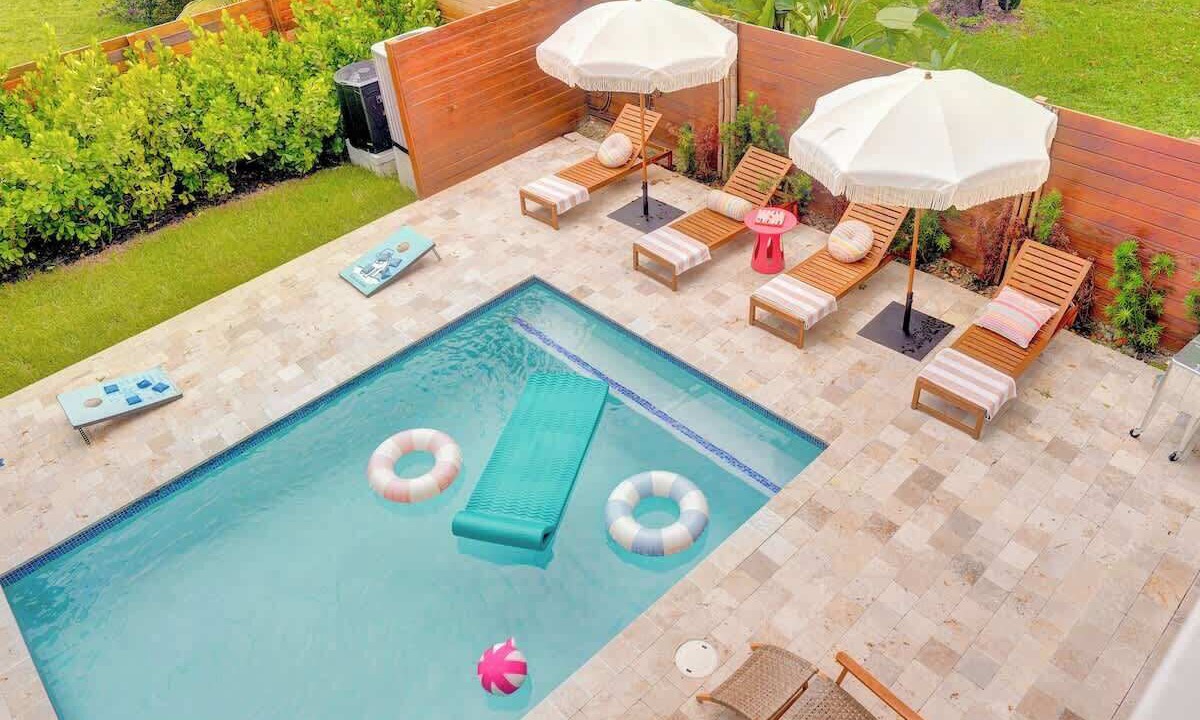 Photo of Outdoor in Poinsettia Heights