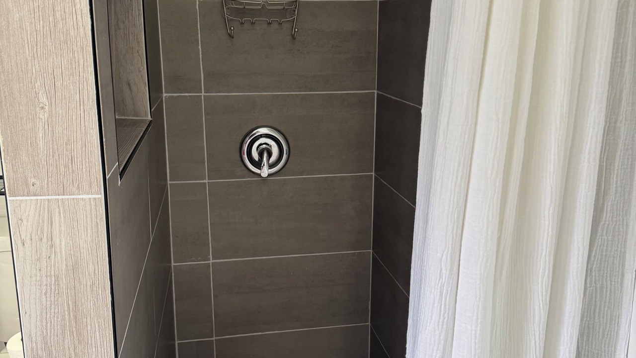 Photo of Bathroom in Driftwood
