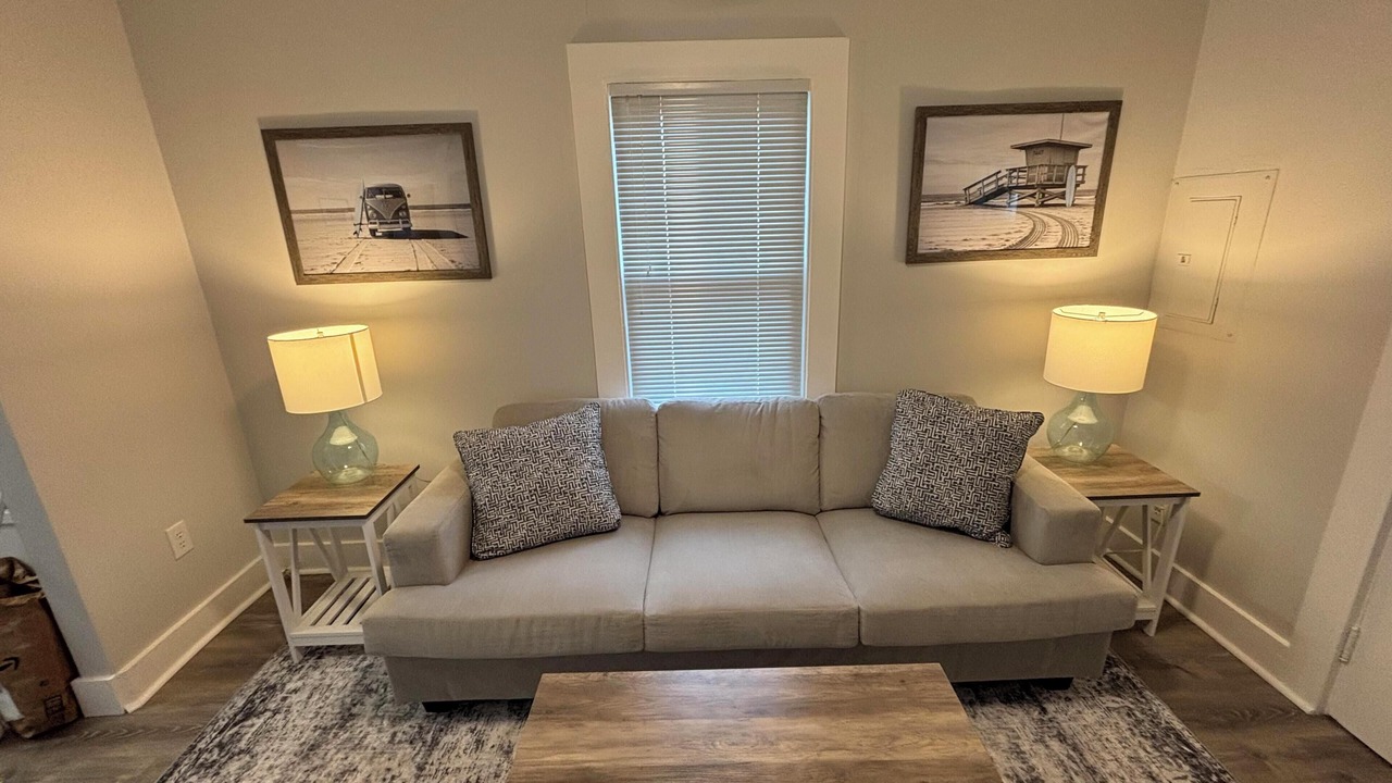 Photo of Livingroom in Town of Sullivan