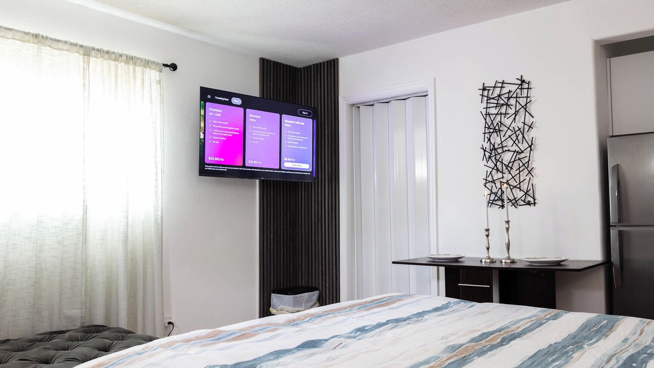 Photo of Bedroom in Coral Ridge Isles
