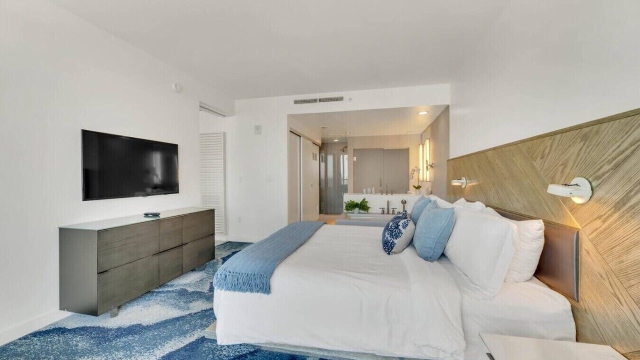 Photo of Bedroom in Central Beach