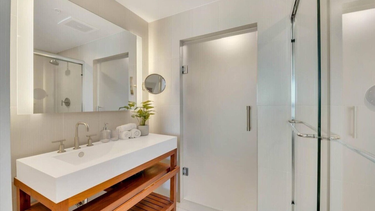 Photo of Bathroom in Central Beach
