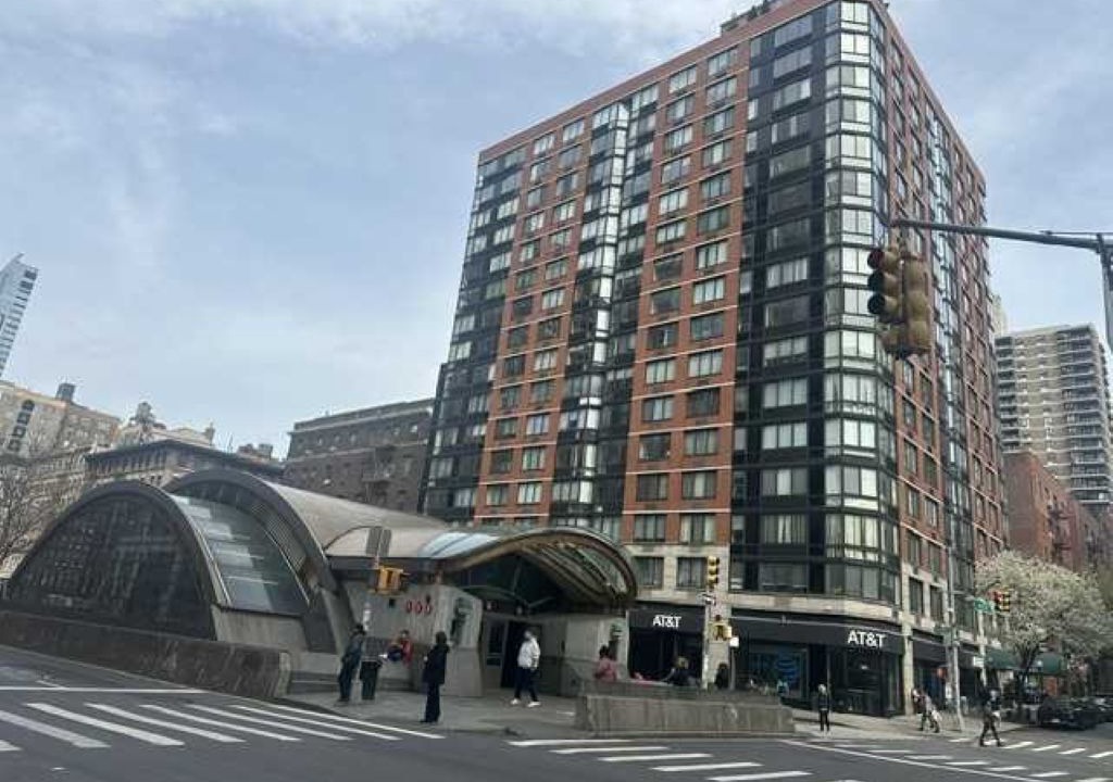 Photo of Outdoor in Bloomingdale