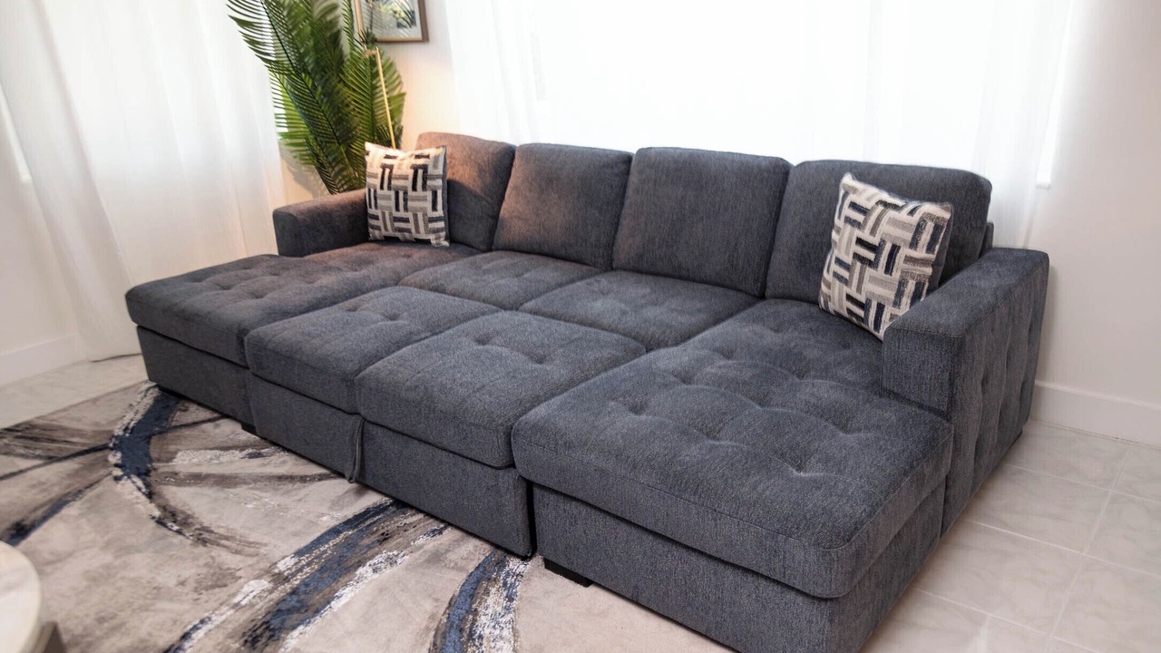 Photo of Livingroom in Coral Ridge Isles