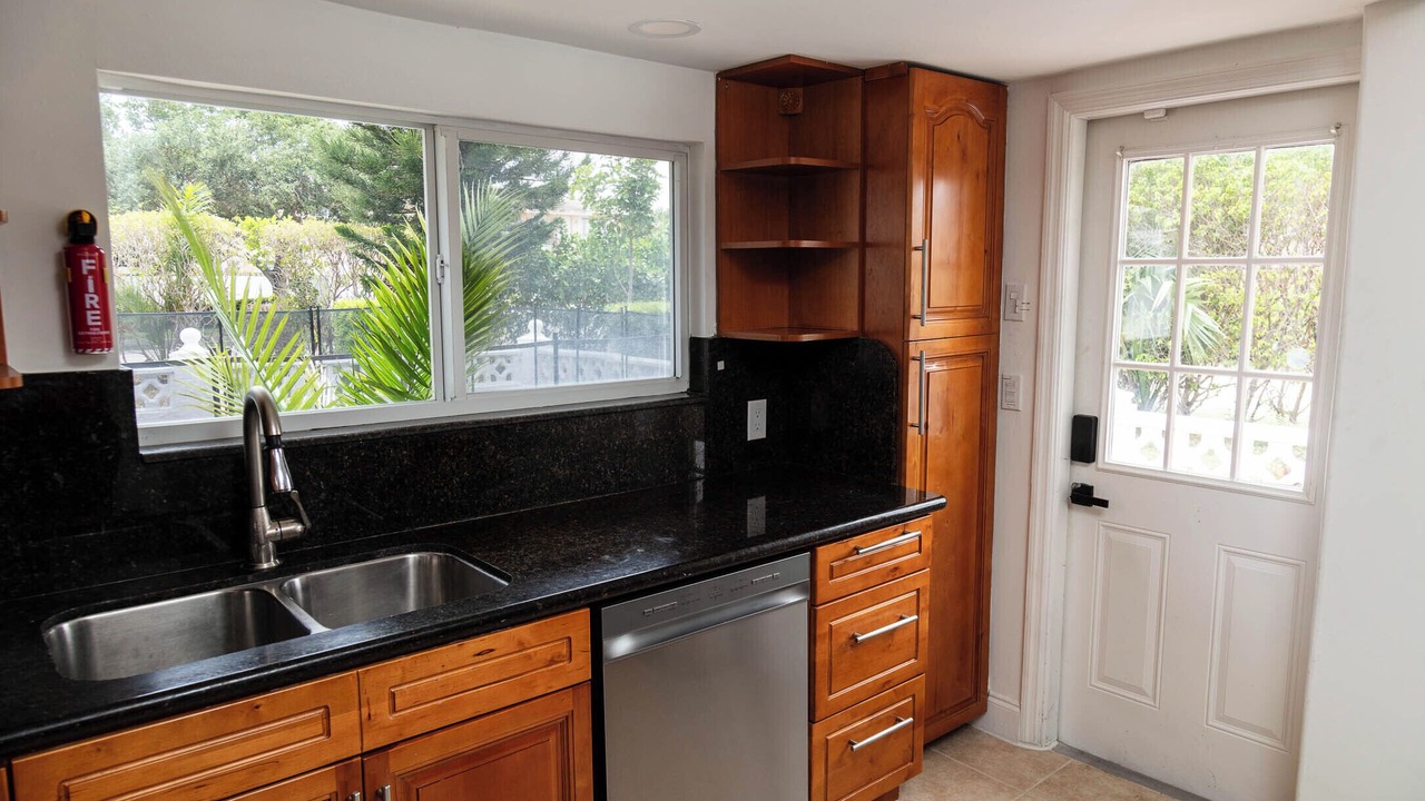 Photo of Others in Coral Ridge Isles