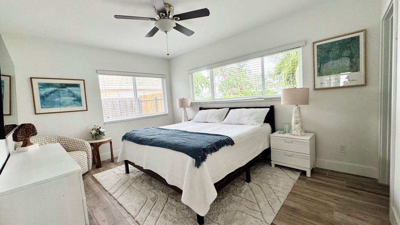 Photo of Bedroom in Santa Barbara Estates
