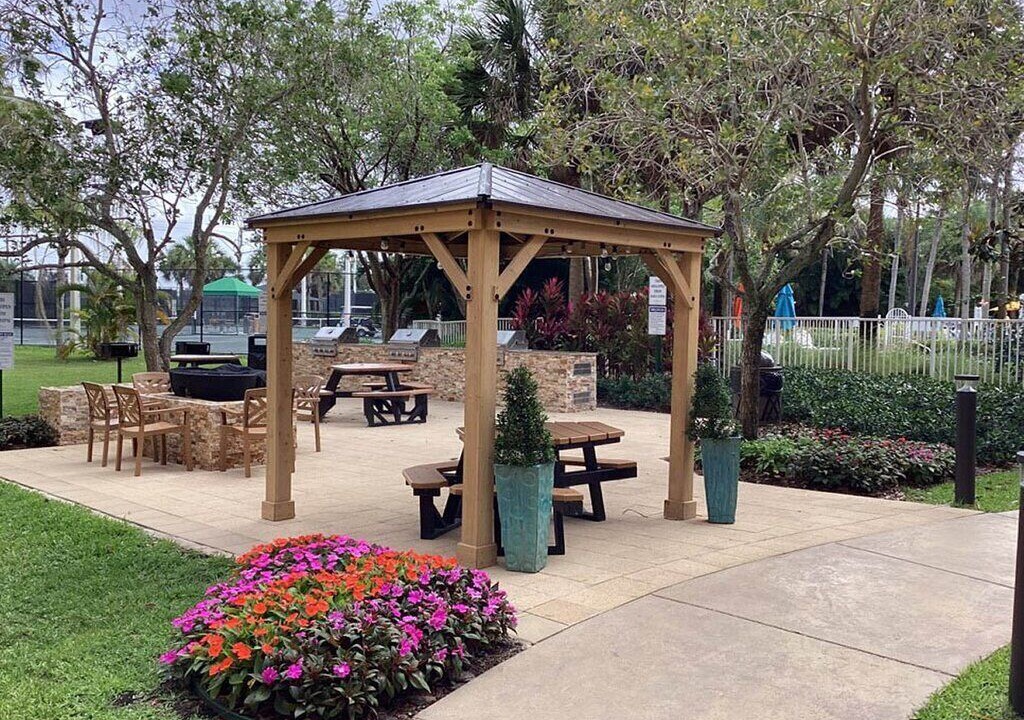 Photo of Outdoor in Weston