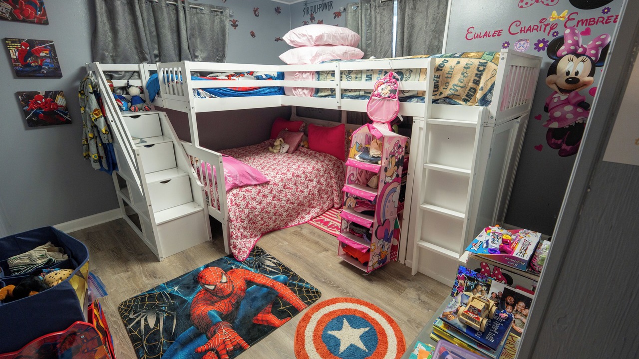 Photo of Bedroom in Aston