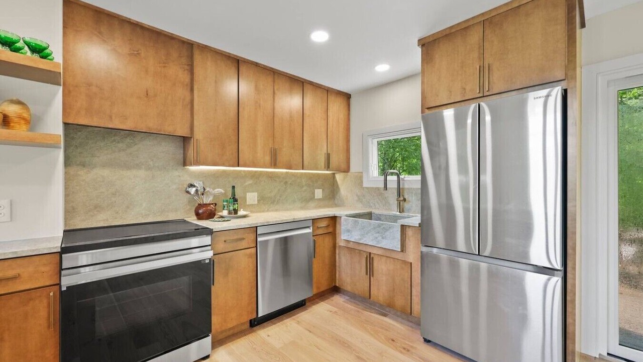 Photo of Kitchen in West Stockbridge
