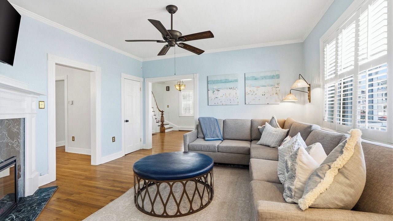 Photo of Livingroom in Ocean Grove