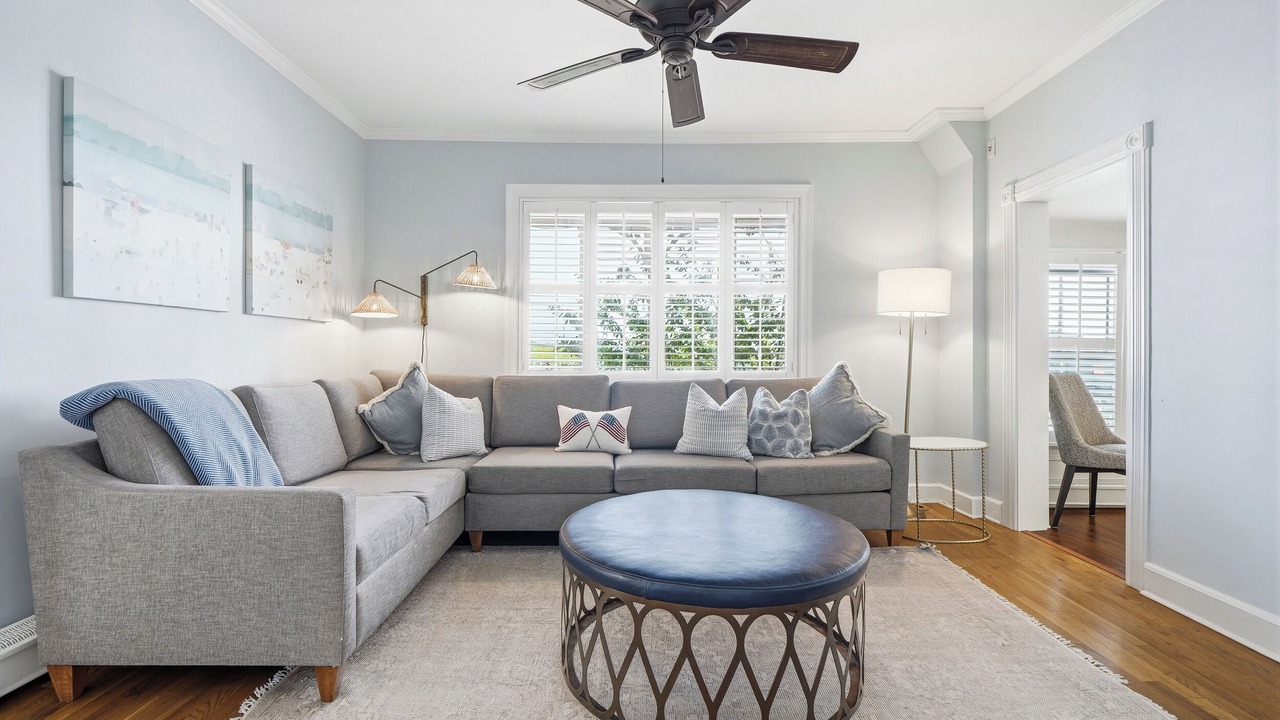 Photo of Livingroom in Ocean Grove