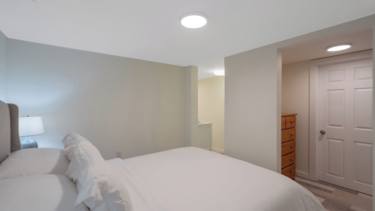 Photo of Bedroom in West Eaton