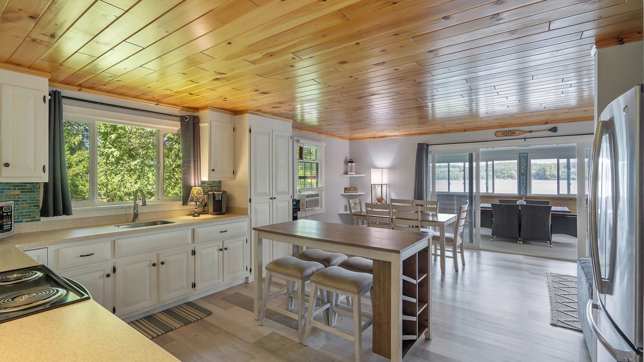 Photo of Kitchen in West Eaton