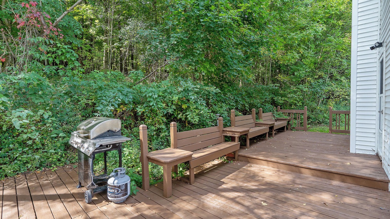 Photo of Patio Balcony in West Eaton