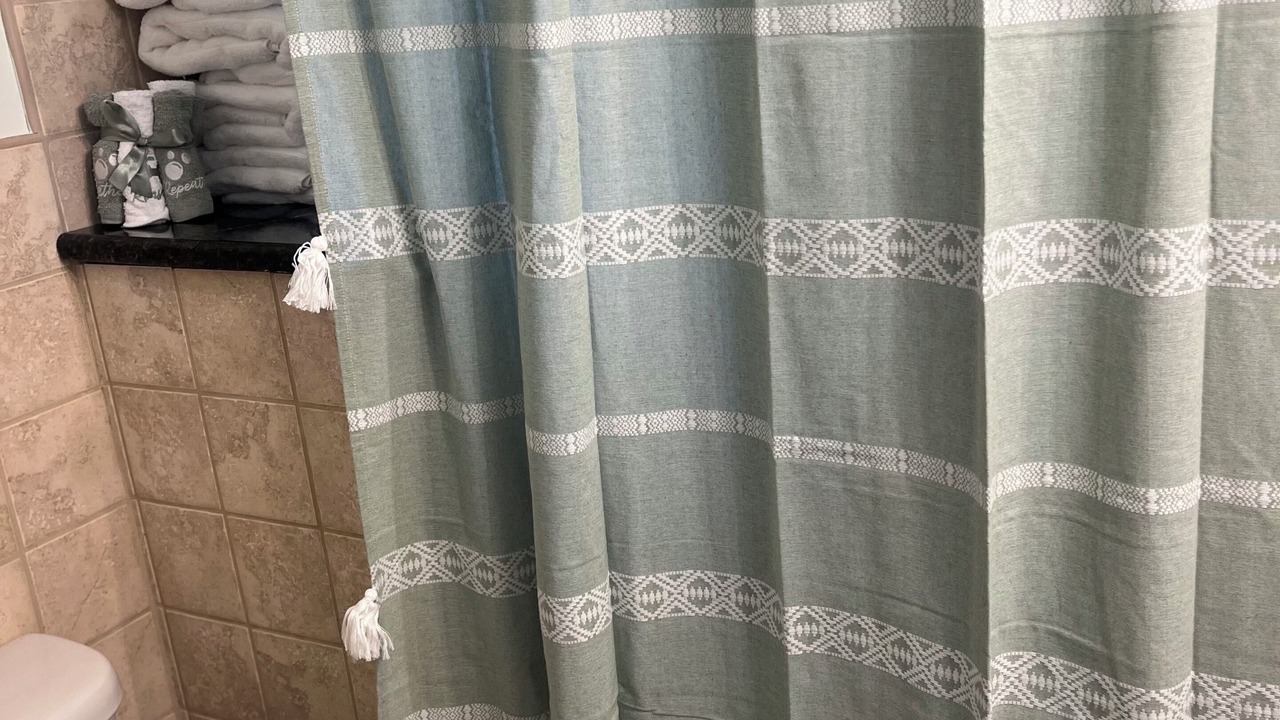 Photo of Bathroom in Highlands
