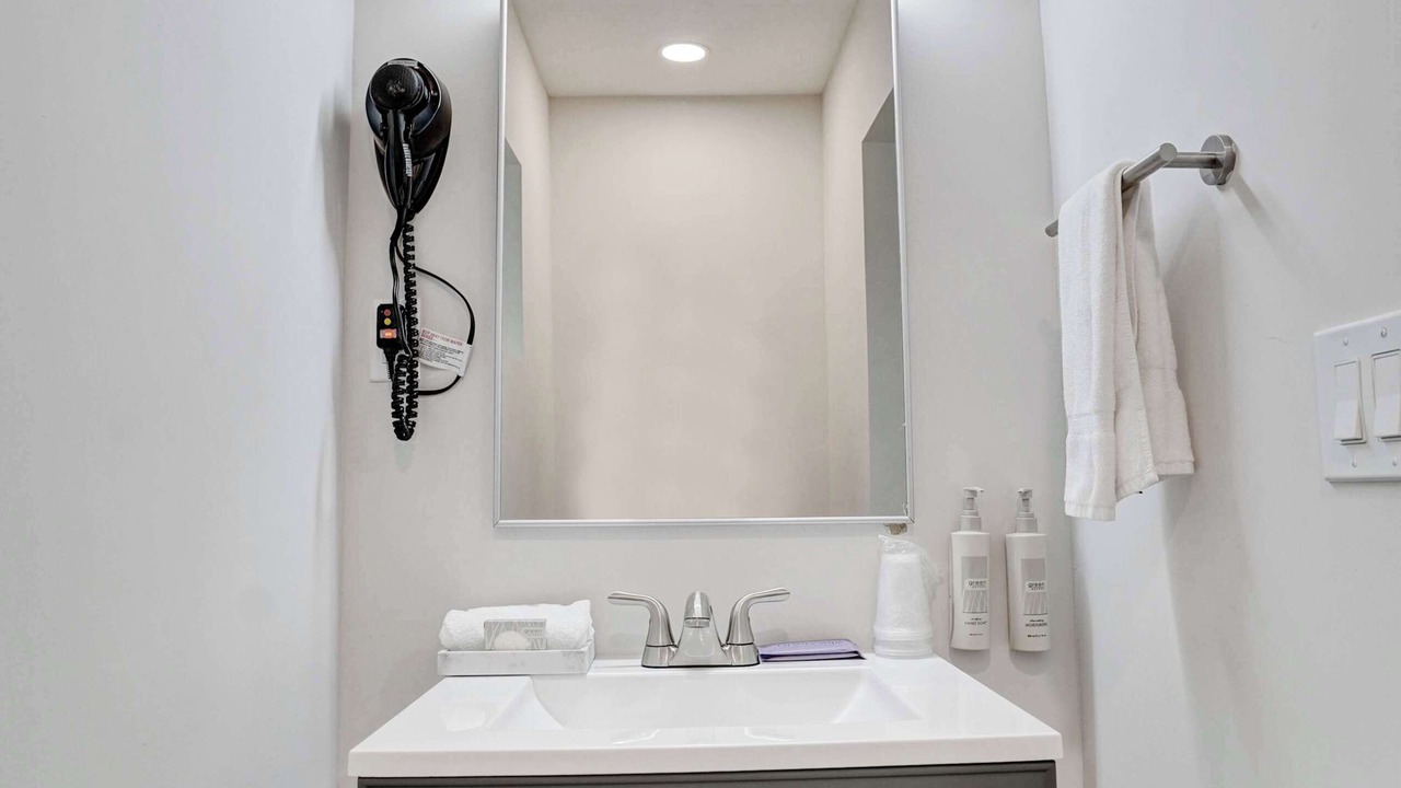 Photo of Bathroom in Galt Mile