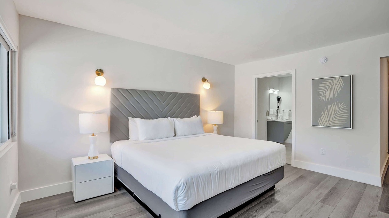 Photo of Bedroom in Galt Mile
