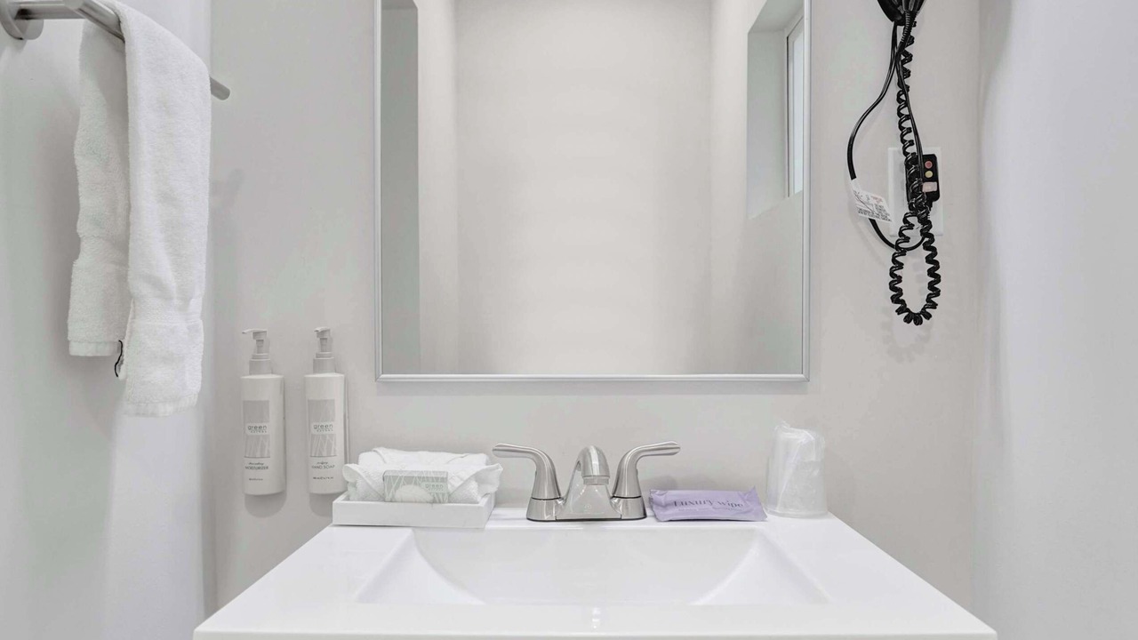 Photo of Bathroom in Galt Mile