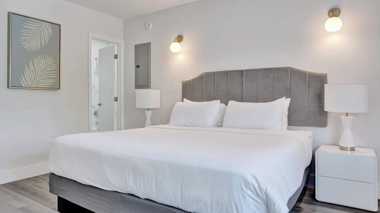 Photo of Bedroom in Galt Mile