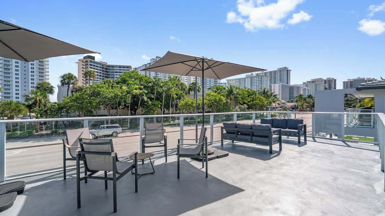 Photo of Patio Balcony in Galt Mile