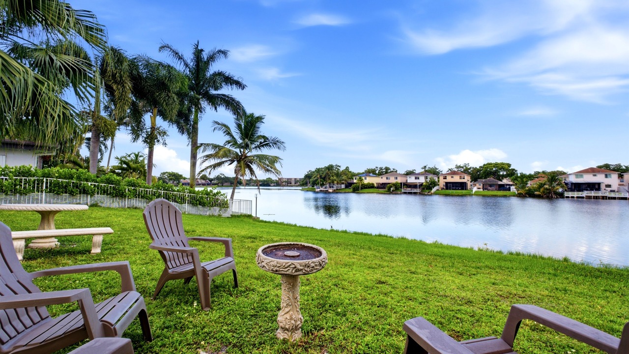 Photo of Outdoor in Pembroke Pines