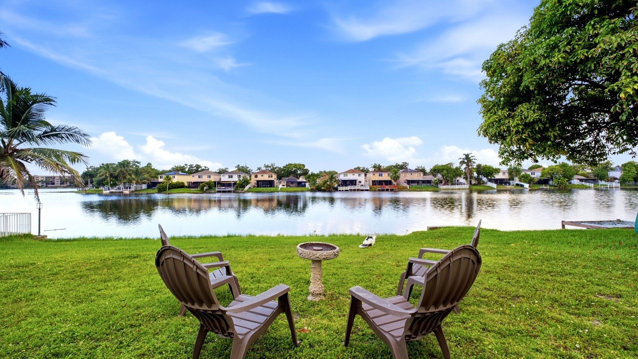 Photo of Outdoor in Pembroke Pines
