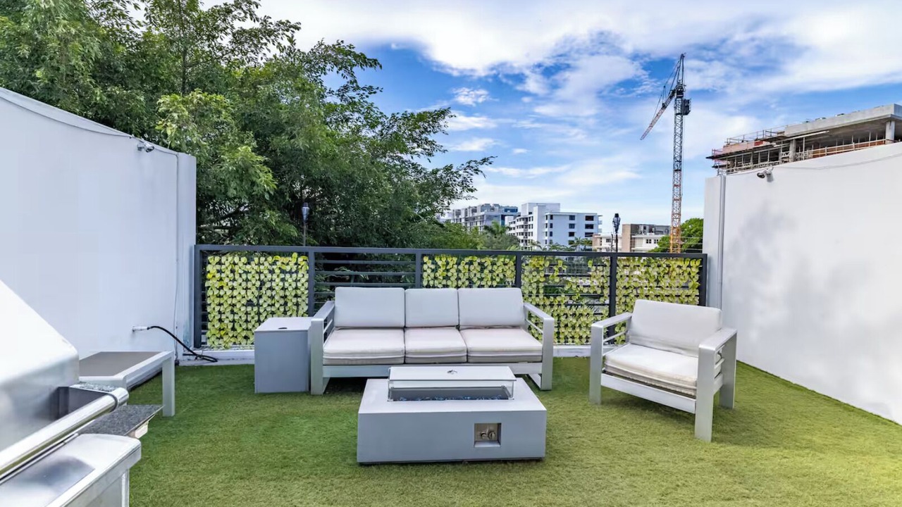 Photo of Outdoor in Bay Harbor Islands