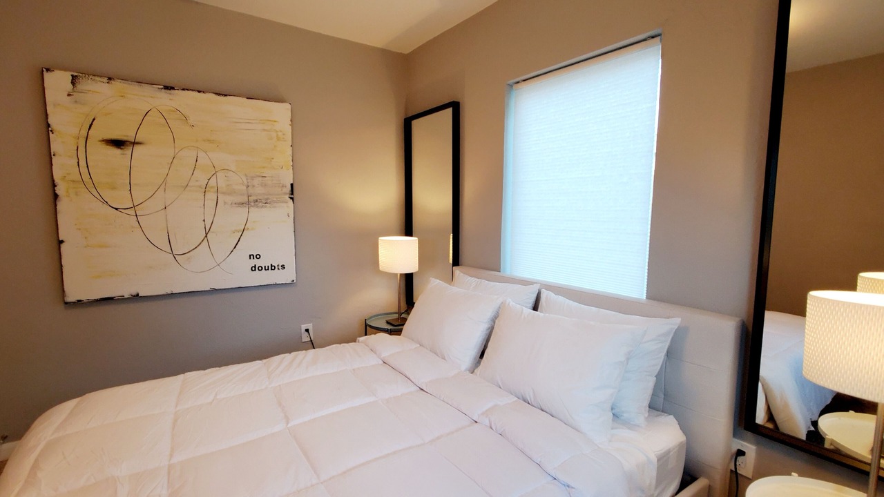 Photo of Bedroom in North Miami Beach