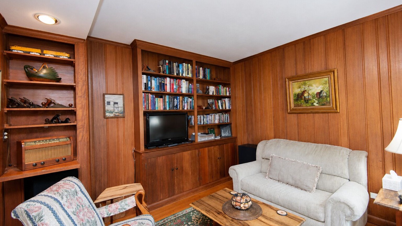 Photo of Livingroom in Cambridge