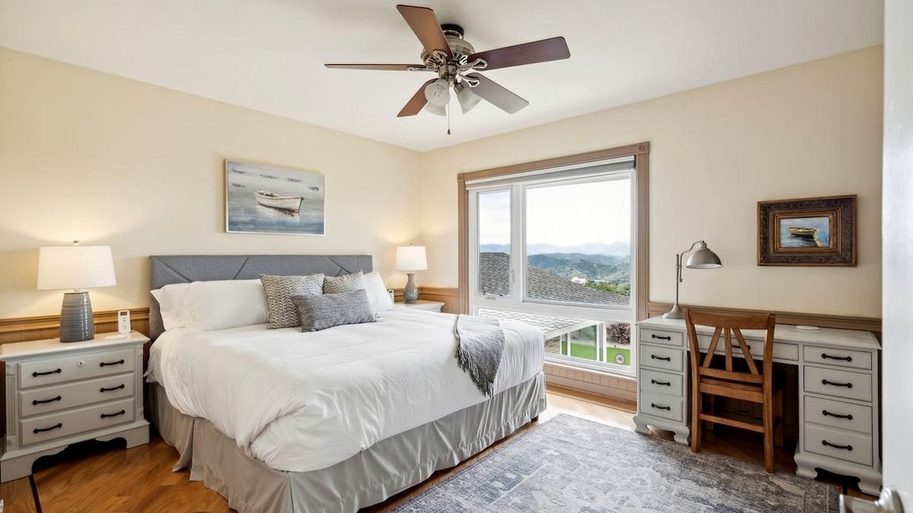 Photo of Bedroom in Thousand Oaks