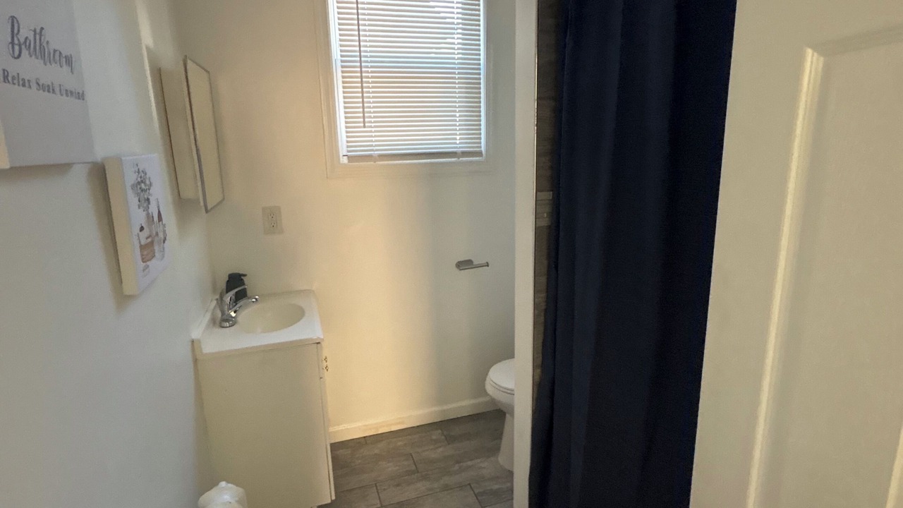 Photo of Bathroom in Lower Vailsburg