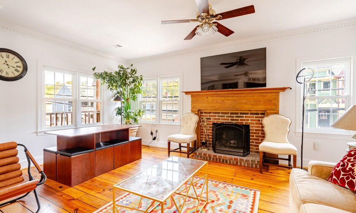 Photo of Livingroom in Occoquan