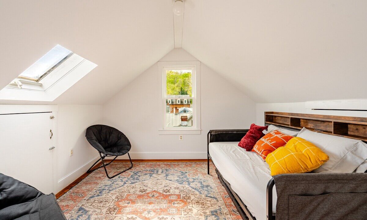 Photo of Livingroom in Occoquan
