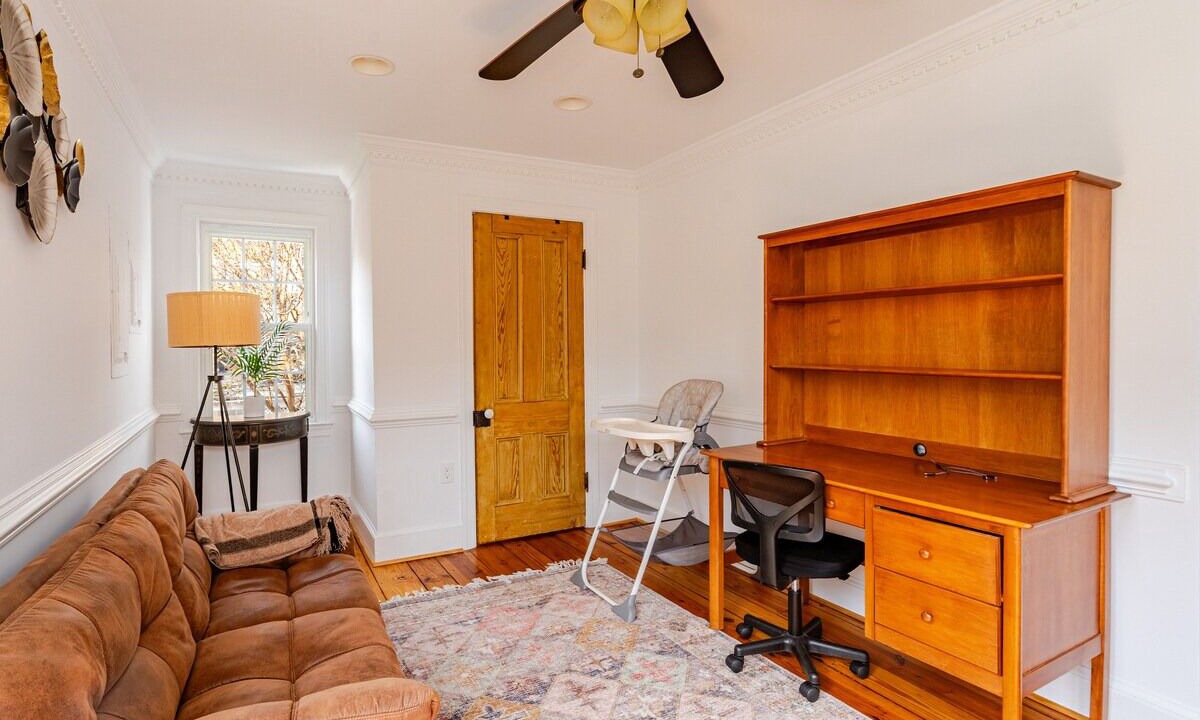 Photo of Livingroom in Occoquan