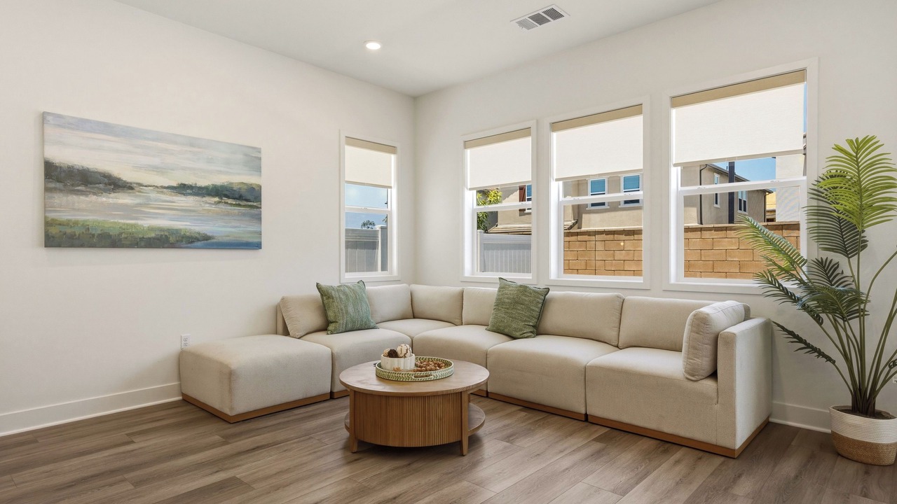 Photo of Livingroom in Hacienda Heights