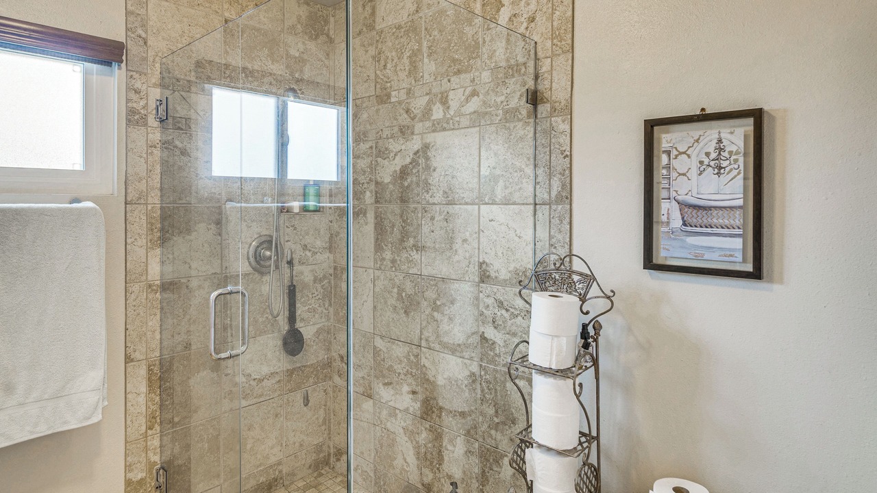 Photo of Bathroom in Agoura Hills