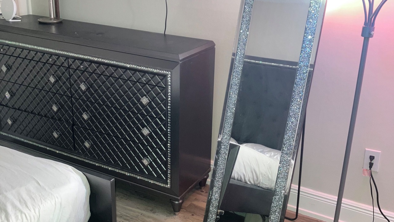 Photo of Bedroom in Hollywood