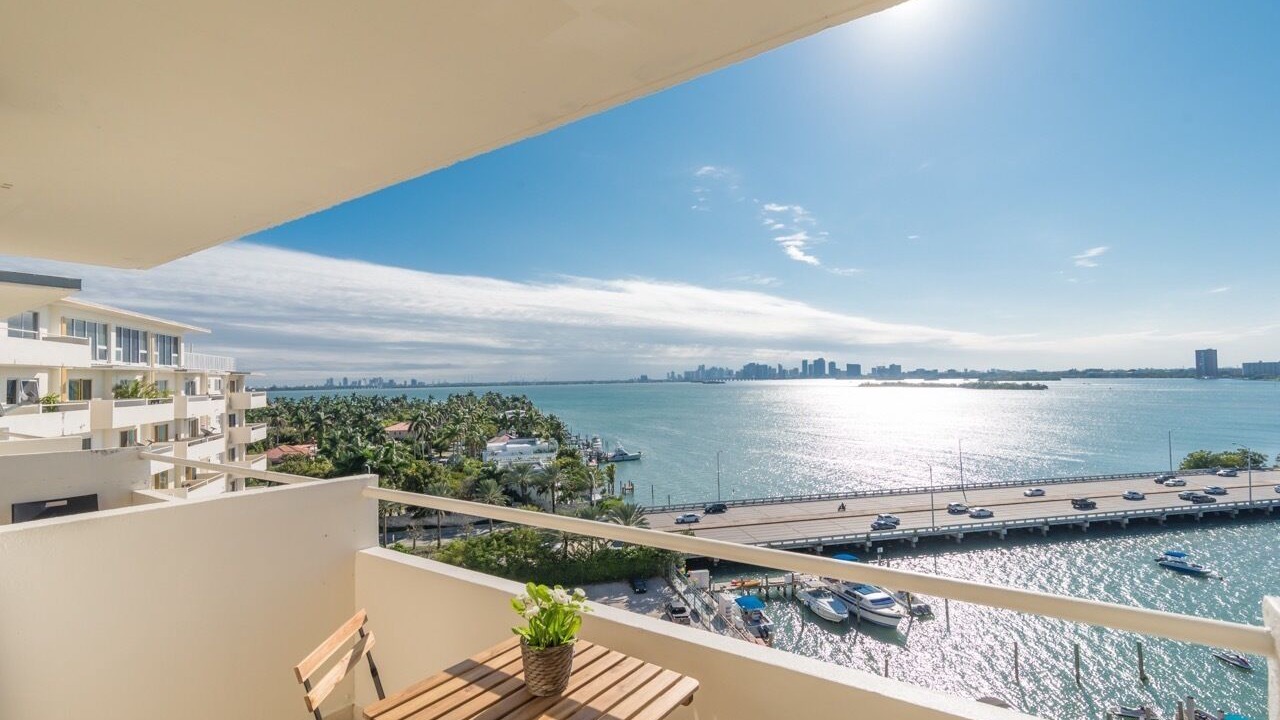 Photo of Outdoor in North Bay Village