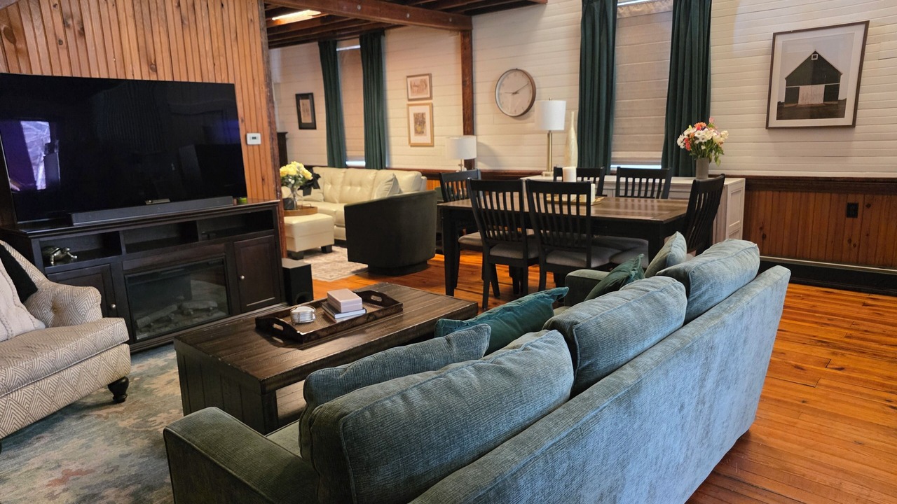 Photo of Livingroom in Clifton Park