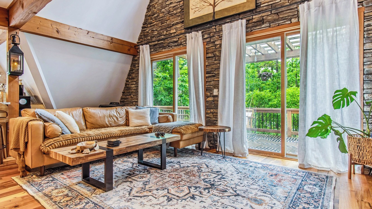 Photo of Livingroom in Wellesley Island
