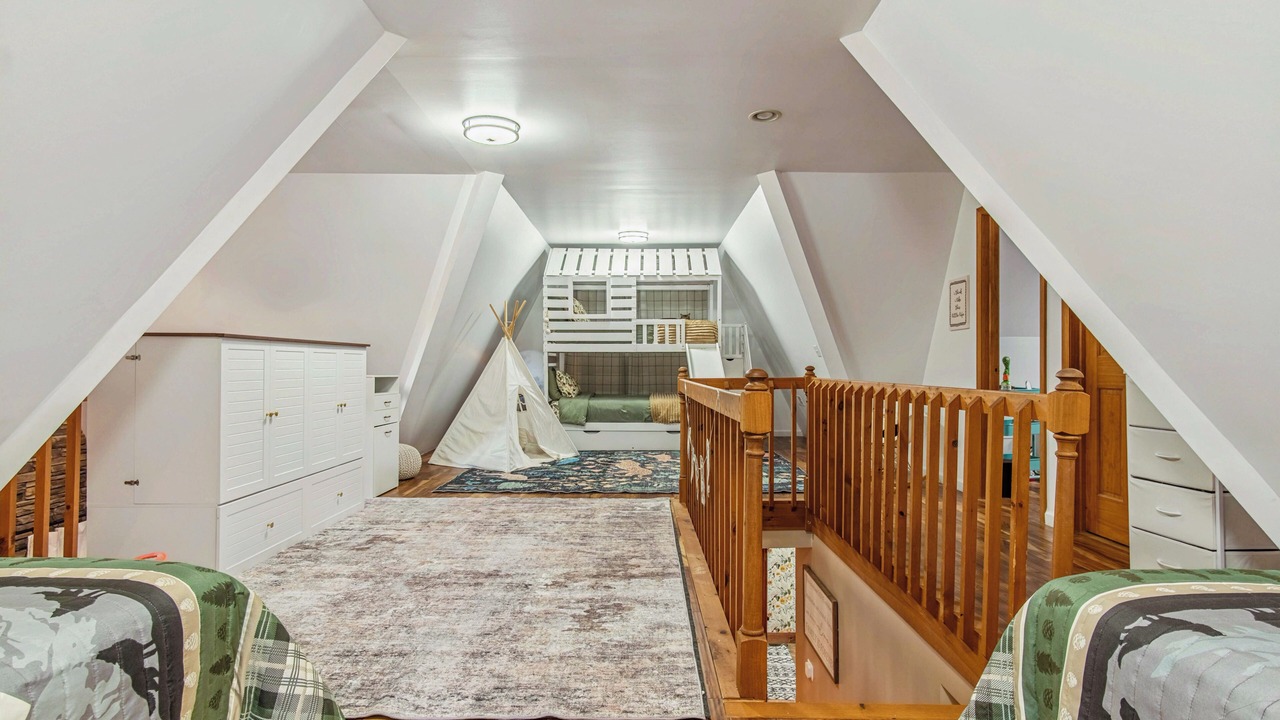 Photo of Bedroom in Wellesley Island